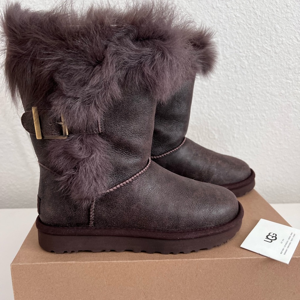 NWT UGG Deena Women's Fur Boots